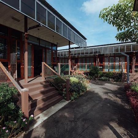 Chan Living Semporna Exterior photo